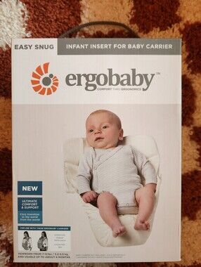 Ergobaby Infant Insert in White and Cream